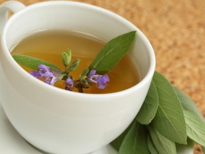 tisana-alla-salvia tisana-alla-salvia